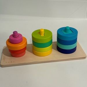 Lovevery Twist and Pivot Pattern Puzzle